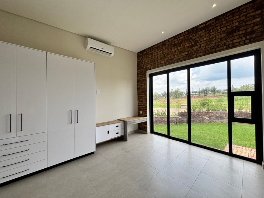 To Let 3 Bedroom Property for Rent in Helderzicht Eco Estate North West